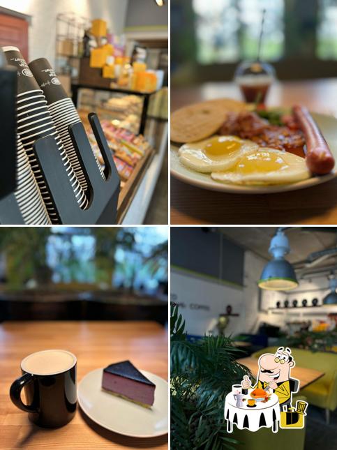 Еда в "Кафе "Винил""