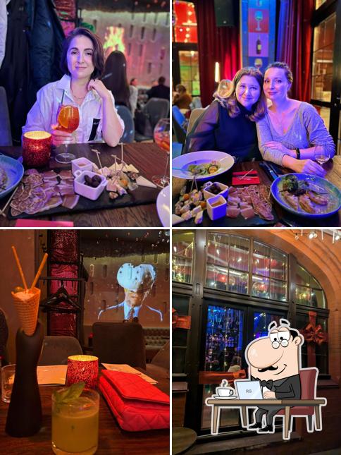 Интерьер "Двойная Жизнь Вероники"