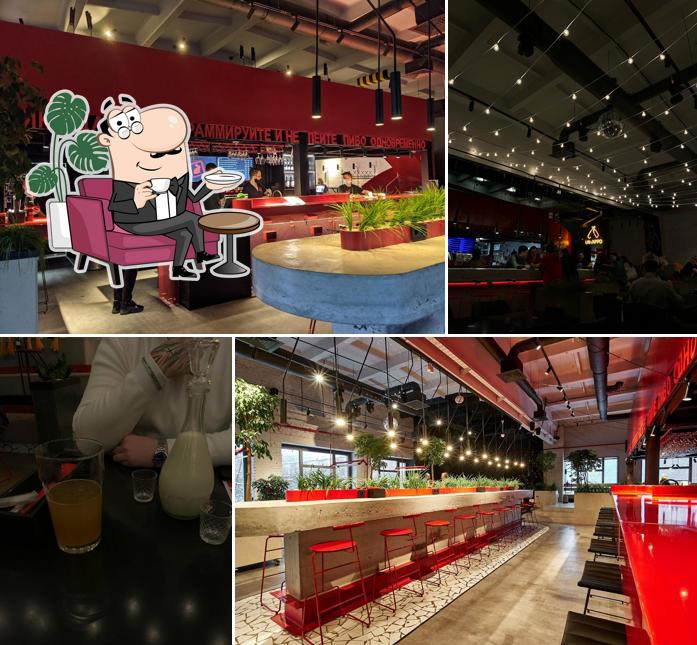 Интерьер "Red Rabbit"