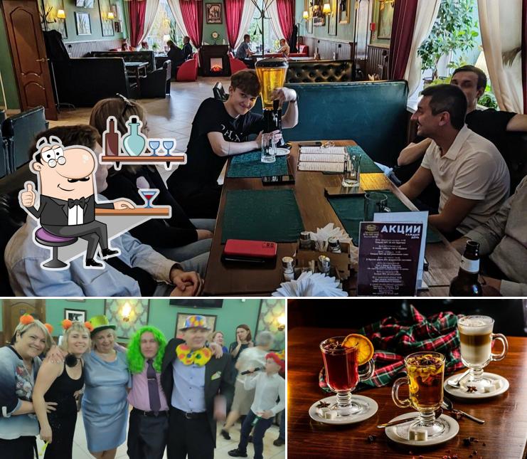 Посмотрите на внутренний интерьер "Ирландского паба Дублин"