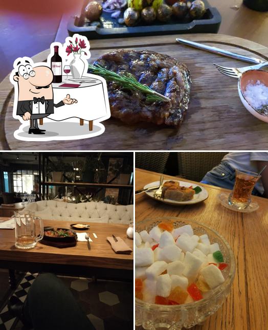 В Дюшес есть столики, мясные блюда и многое другое