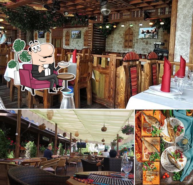 Интерьер "Старого Баку"