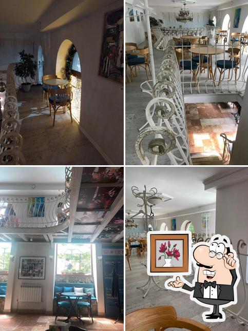 Посмотрите на внутренний интерьер "Арта - кафе "Снежинка""