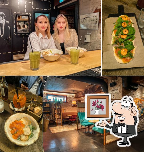 Посмотрите на внутренний интерьер "Угольки"