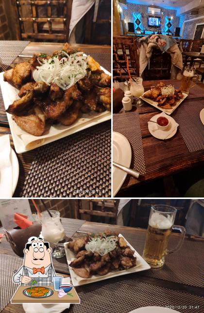 Куриные крылышки в "Кафе "У Сяброу""