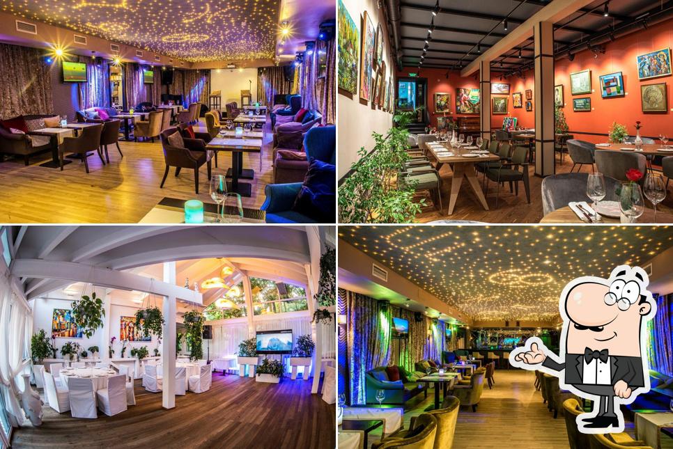 Посмотрите на внутренний интерьер "Ленинграда Клуб-Караоке-Ресторан"