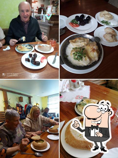 Посмотрите на внутренний интерьер "Сандала"