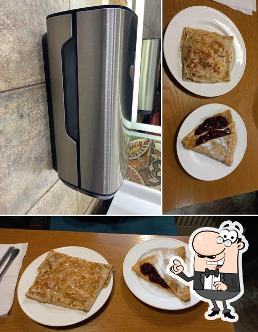 Посмотрите на внутренний интерьер "Чайной ложки"