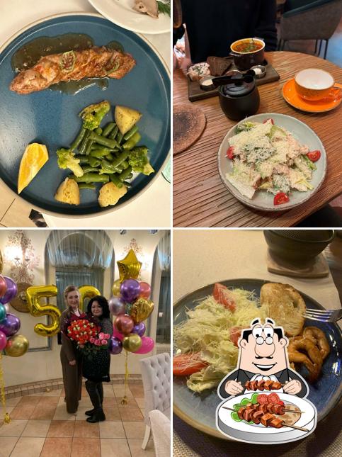 Еда в "Багратиони"