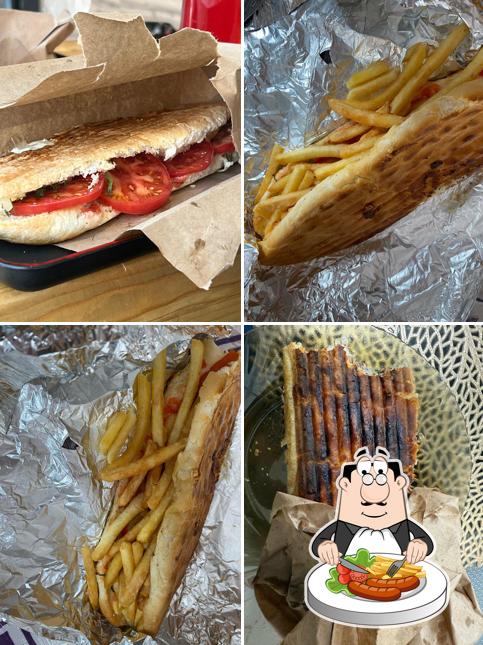 Еда в "Закусочной КАРМАН"