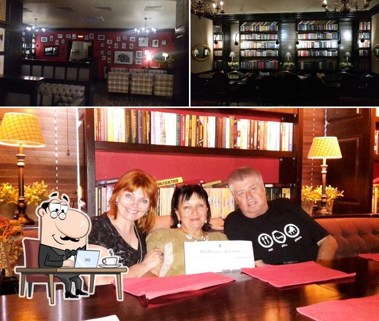 Интерьер "Бэрримора паб"