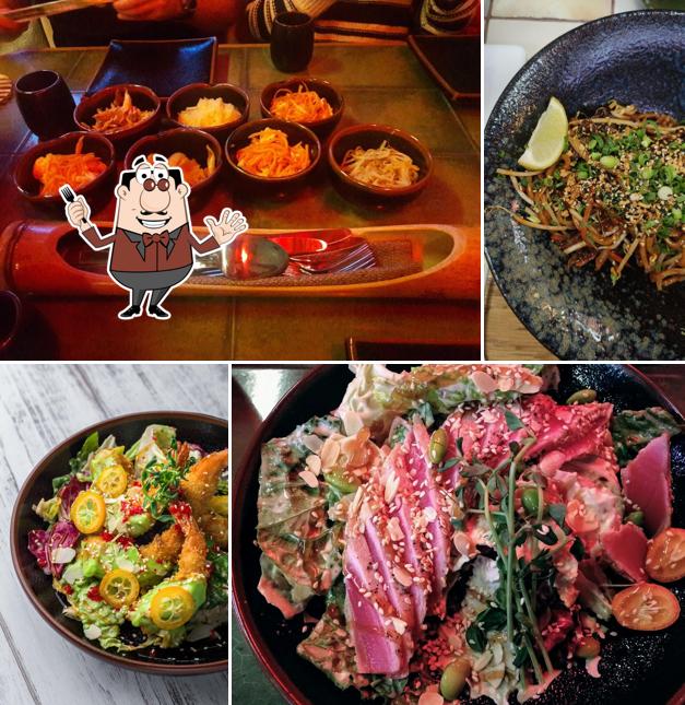 Блюда в "UMAMI (паназиатской кухне)"