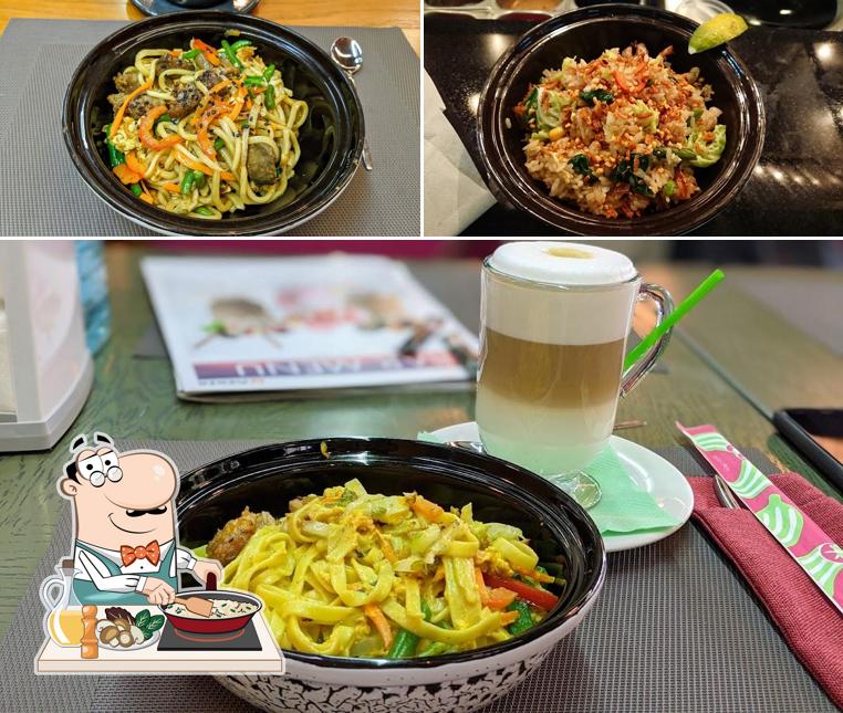 Жареный рис в "Мензе"