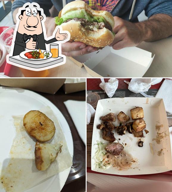 Это снимок, где изображены еда и напитки в Гриль Хаус