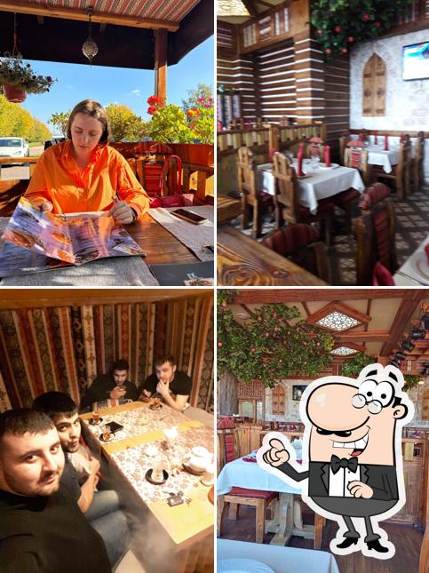 Наслаждайтесь свежим воздухом и видом, открывающемся из "Старого Баку"