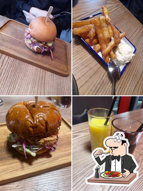 Еда в "Red Bear"