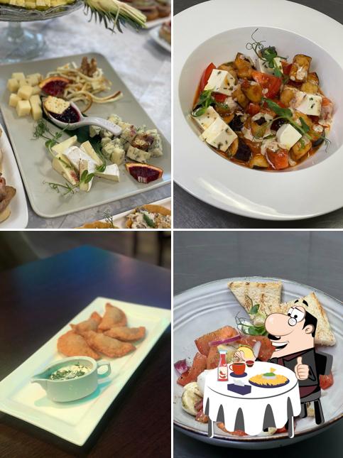 Сырная тарелка в "Камее, Ресторан"