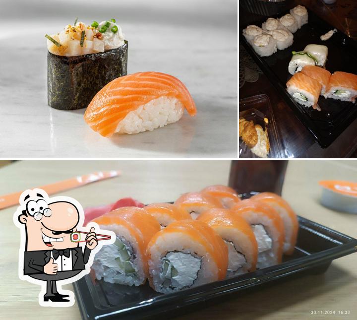 В "Mybox" попробуйте суши и роллы