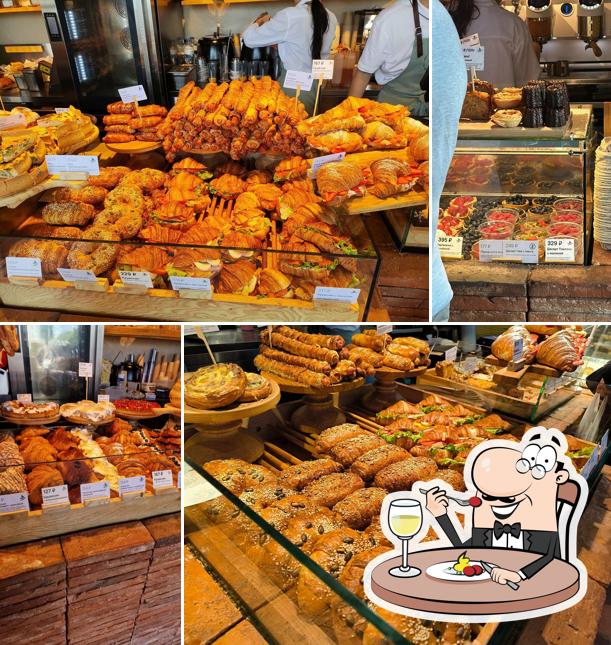 Еда в "Лев Бородинский"