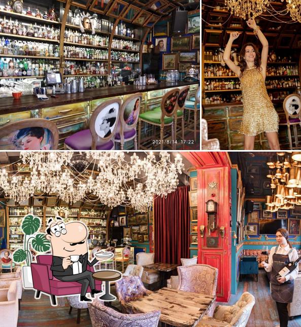 Забронируйте столик в "La Galleria Bar & Kitchen"