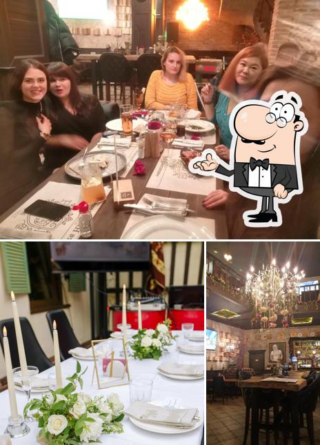 В Лев Николаевич есть внутреннее оформление, столики и многое другое