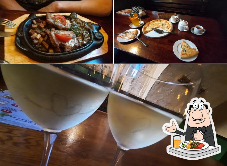 Блюда в "Сеновале"