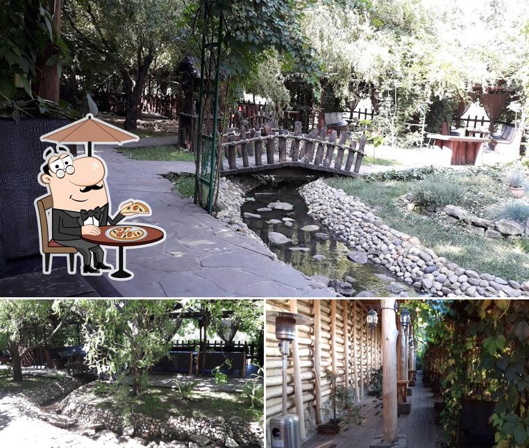 Наслаждайтесь свежим воздухом и видом, открывающемся из "Помещика"