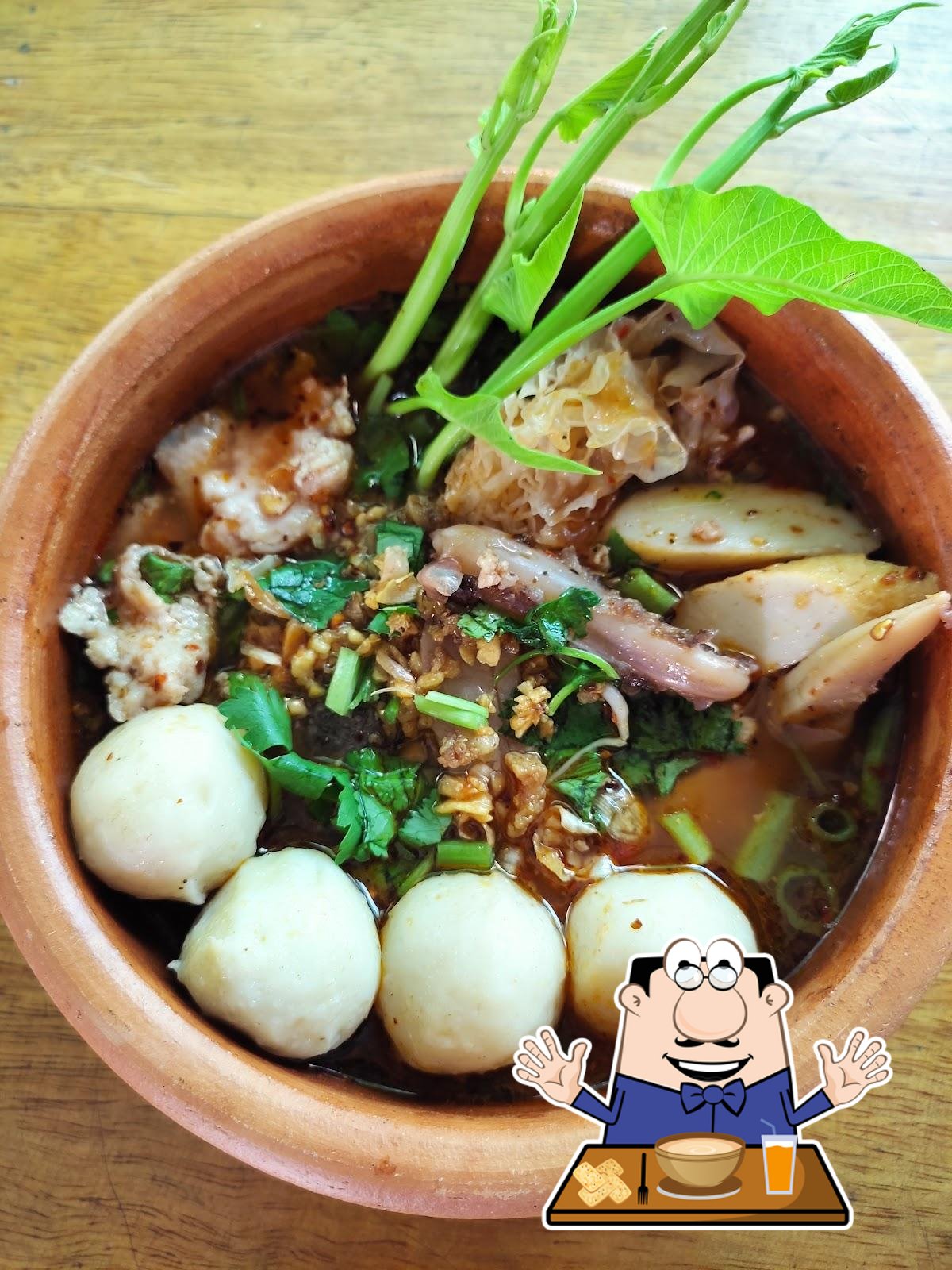 ก๋วยเตี๋ยวเรือกินเส้นหม้อดิน สาขา207