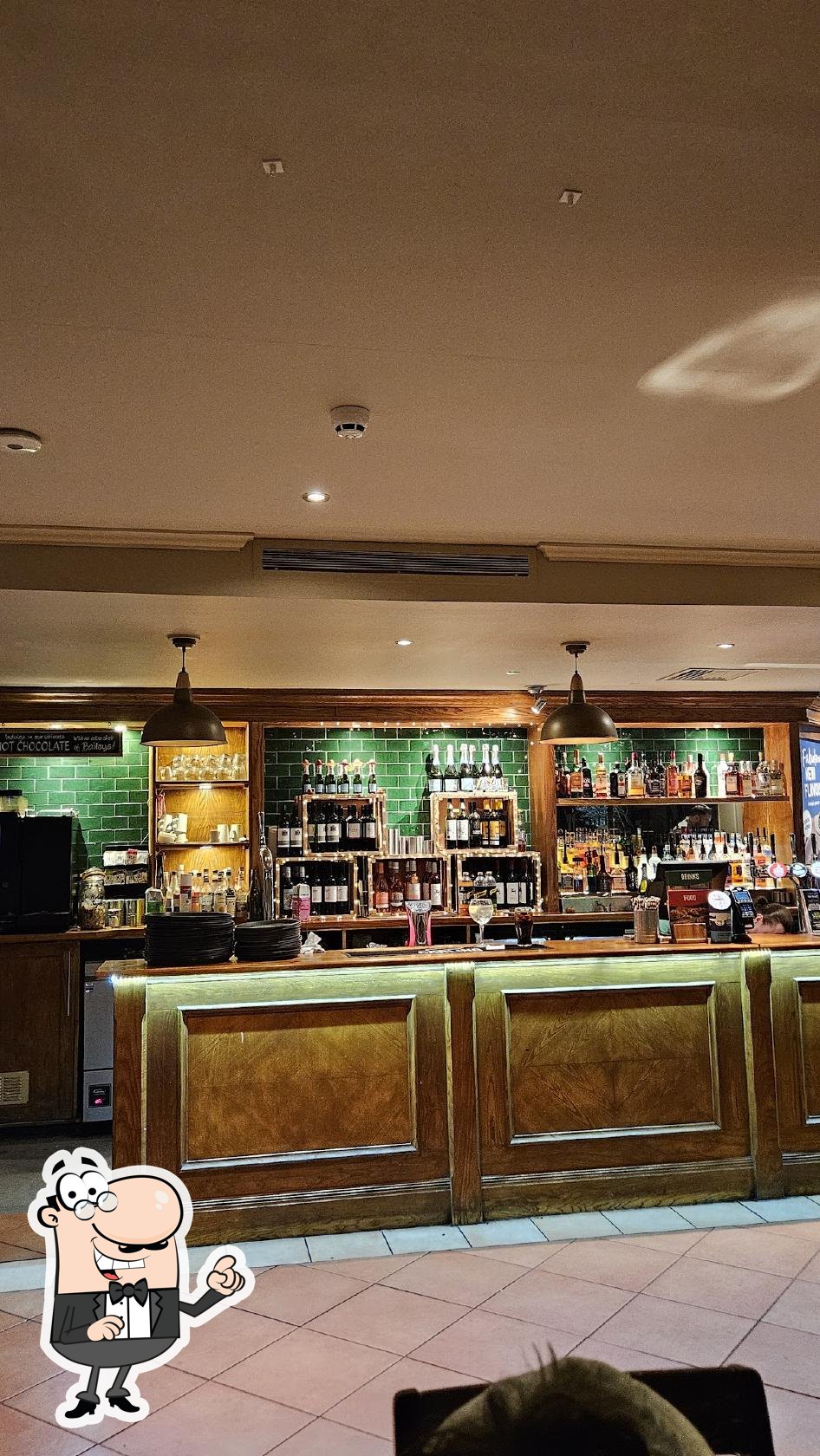 Inn On The Park Cookhouse + Pub