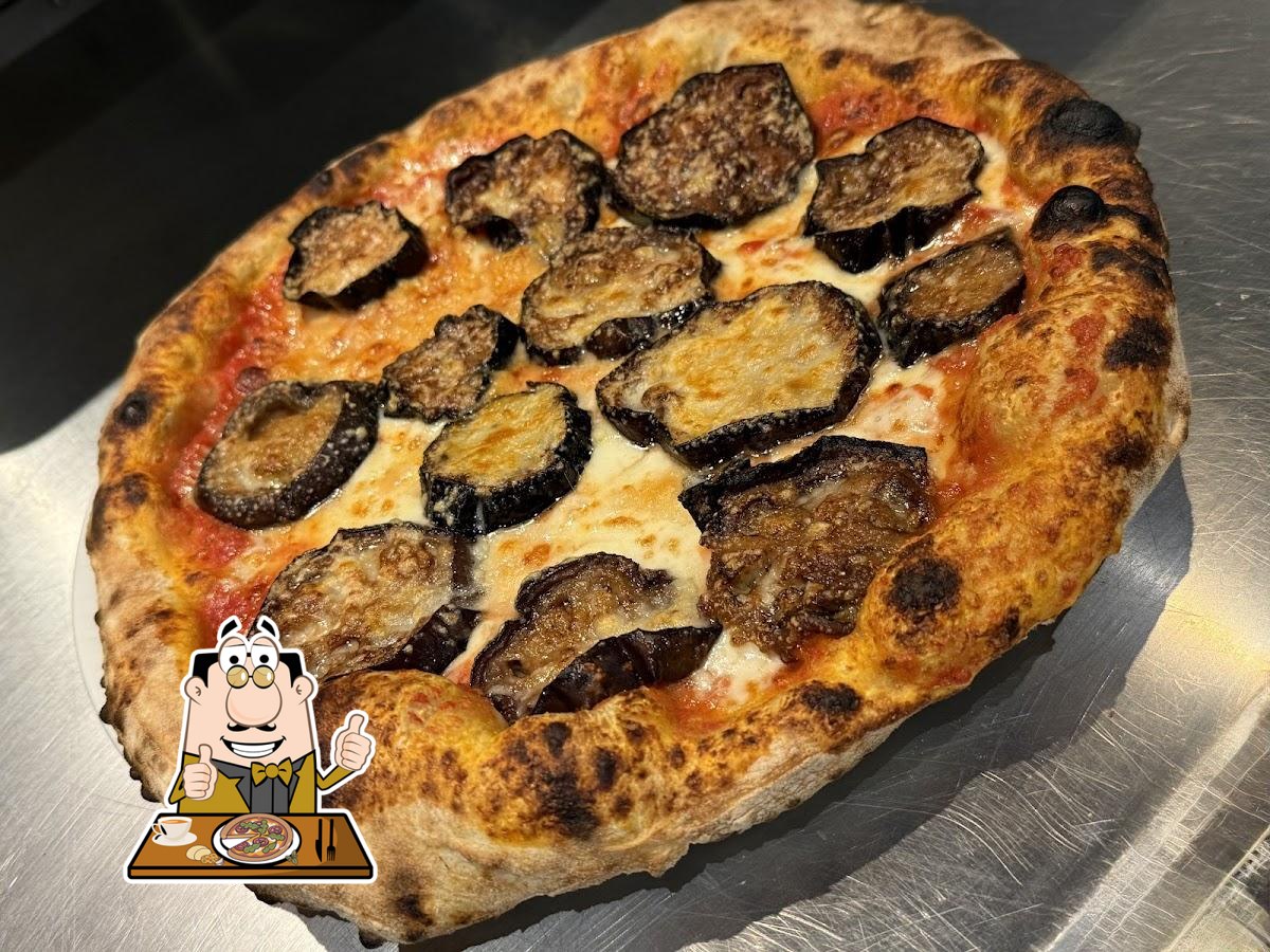 Pizzeria Amarena - Pizza au Feu de Bois
