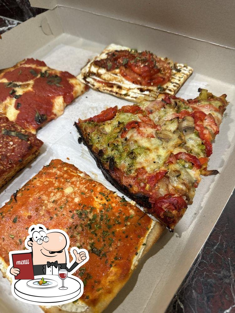 Napolini Pizzeria & Catering