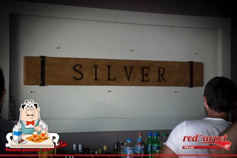 Silver Cafe-Bar