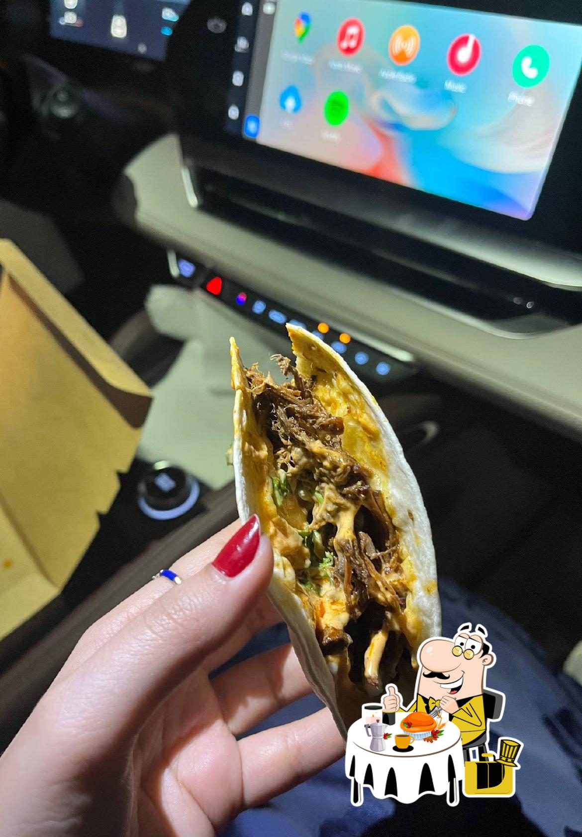 Los Tacos
