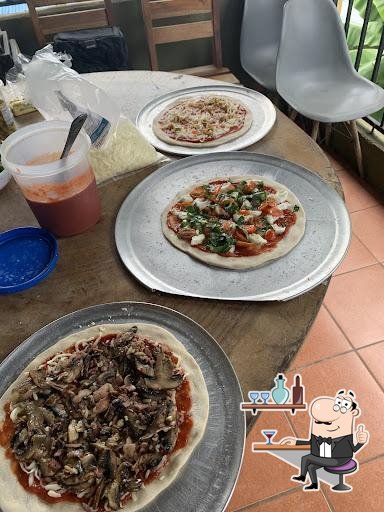 Pizza Charlie’s