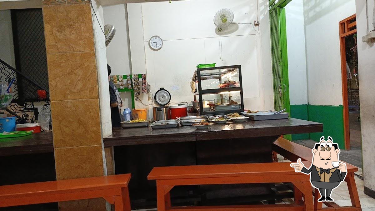 makan enak