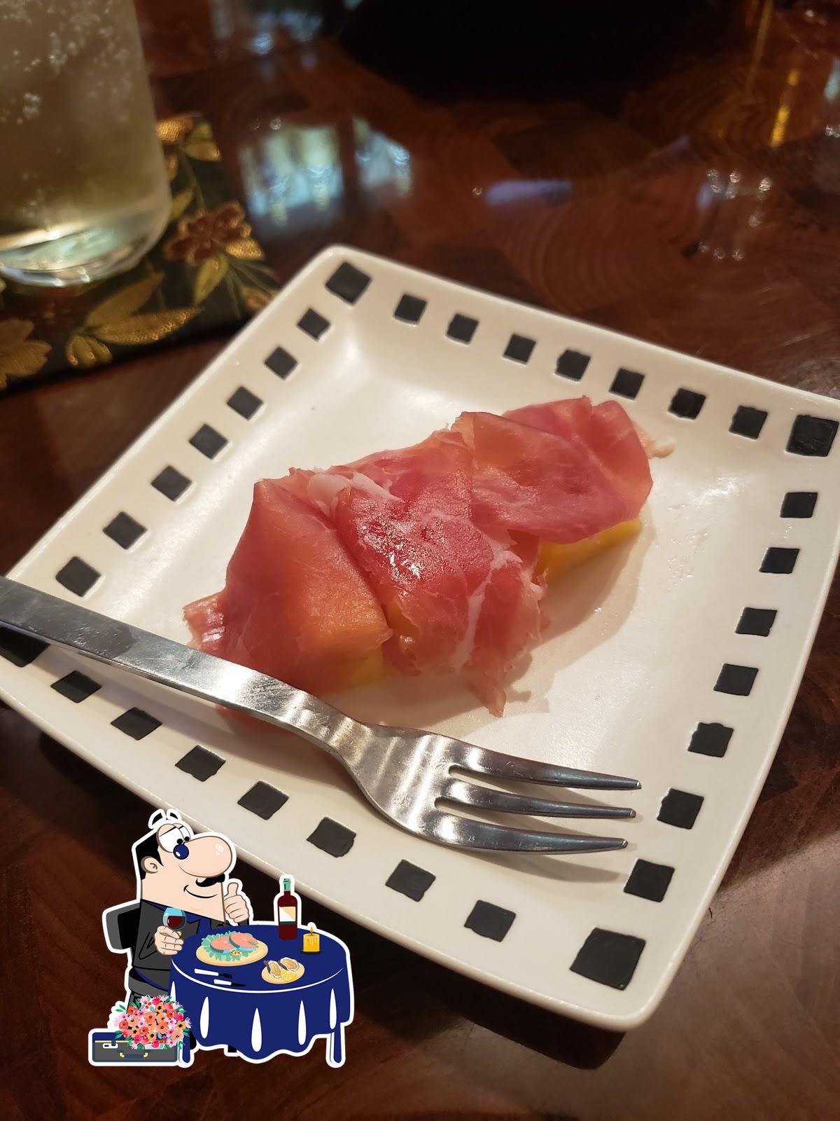 スナック志保