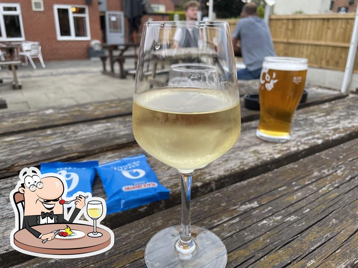 The Kings Arms - KLM Pubco