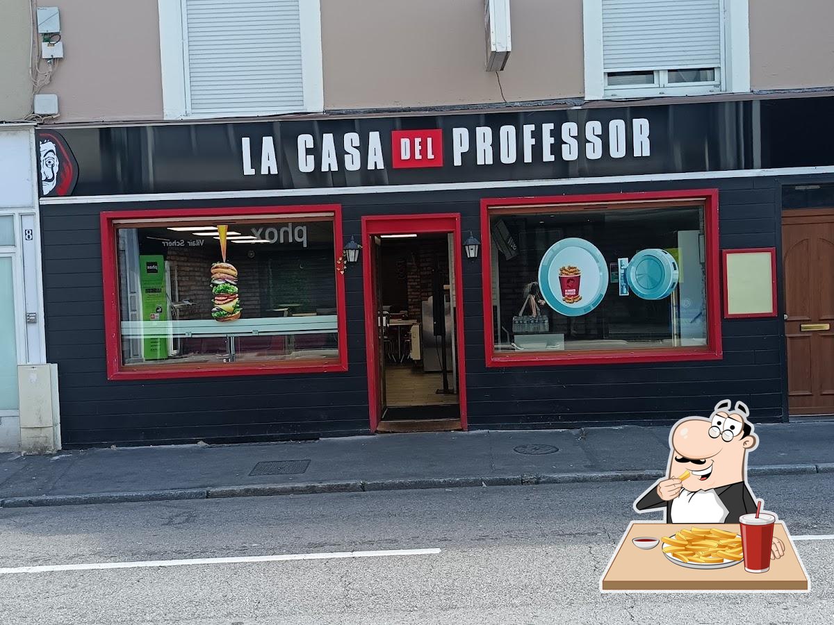 LA CASA DEL PROFESSOR