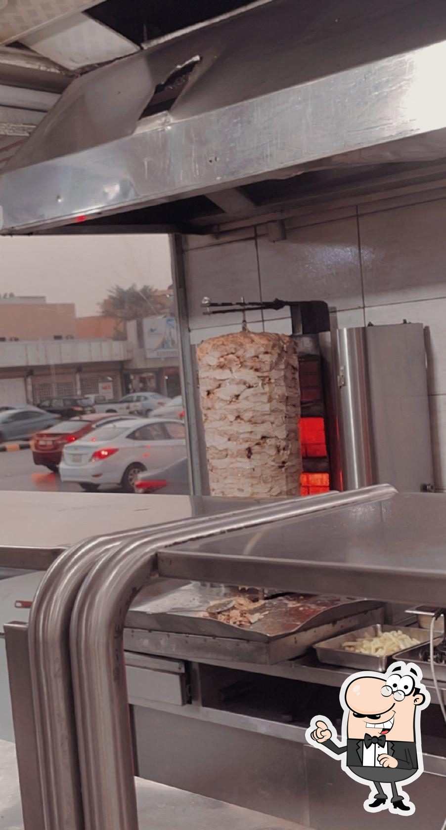 مطعم وعصائر كرم