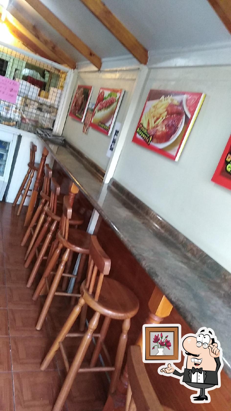 Pollos Charles