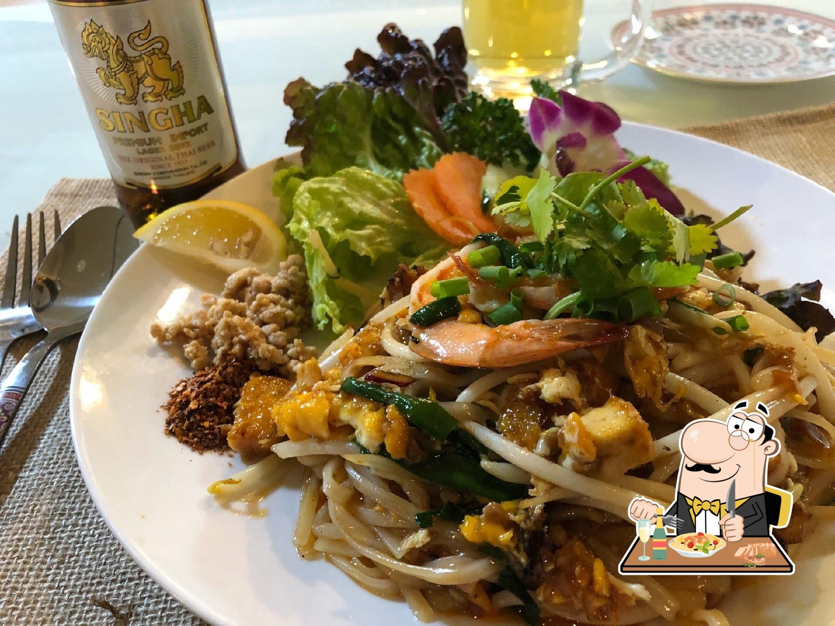 サニ タイレストラン