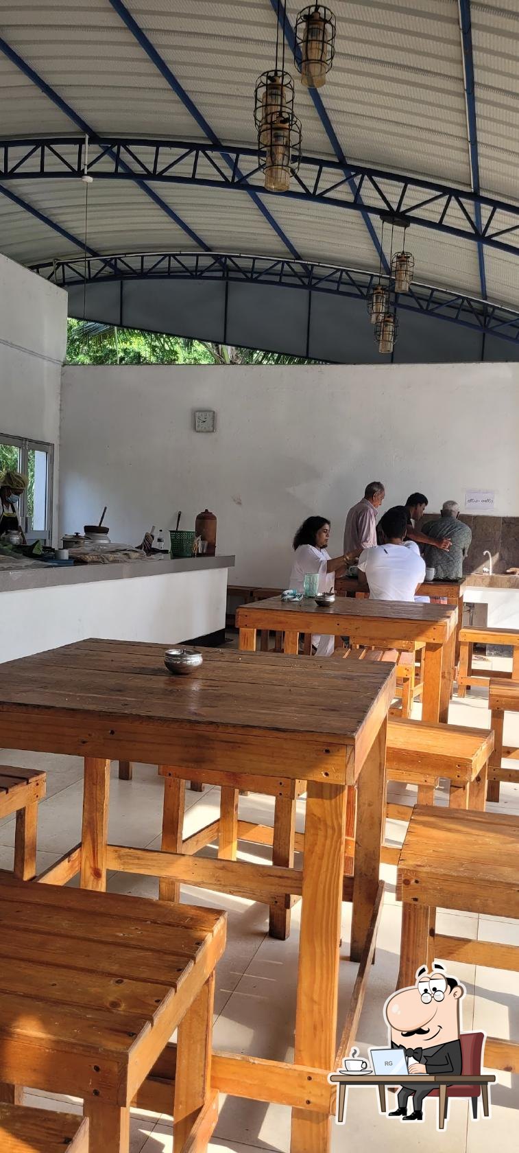 Gampaha Hotel