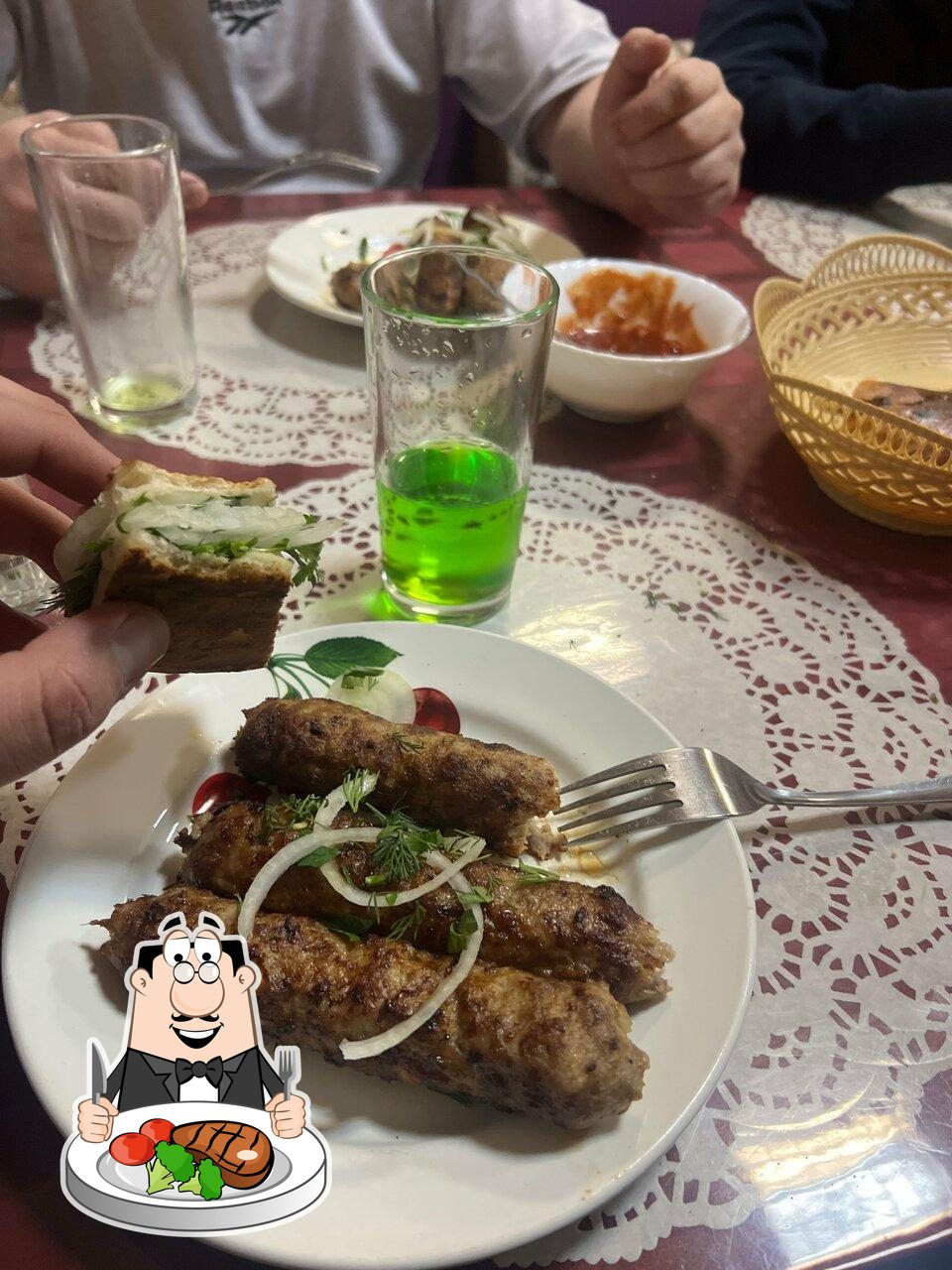 У Эльчина
