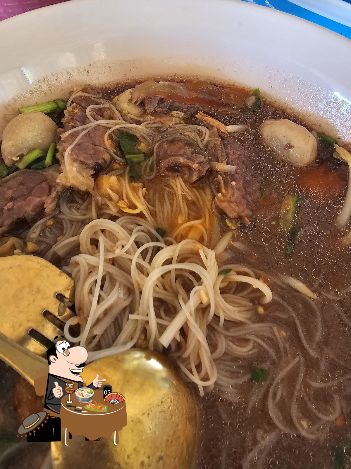 ก๊วยเตี๋ยวเนื้อ พี่นิด ผู้ใหญ่แมน