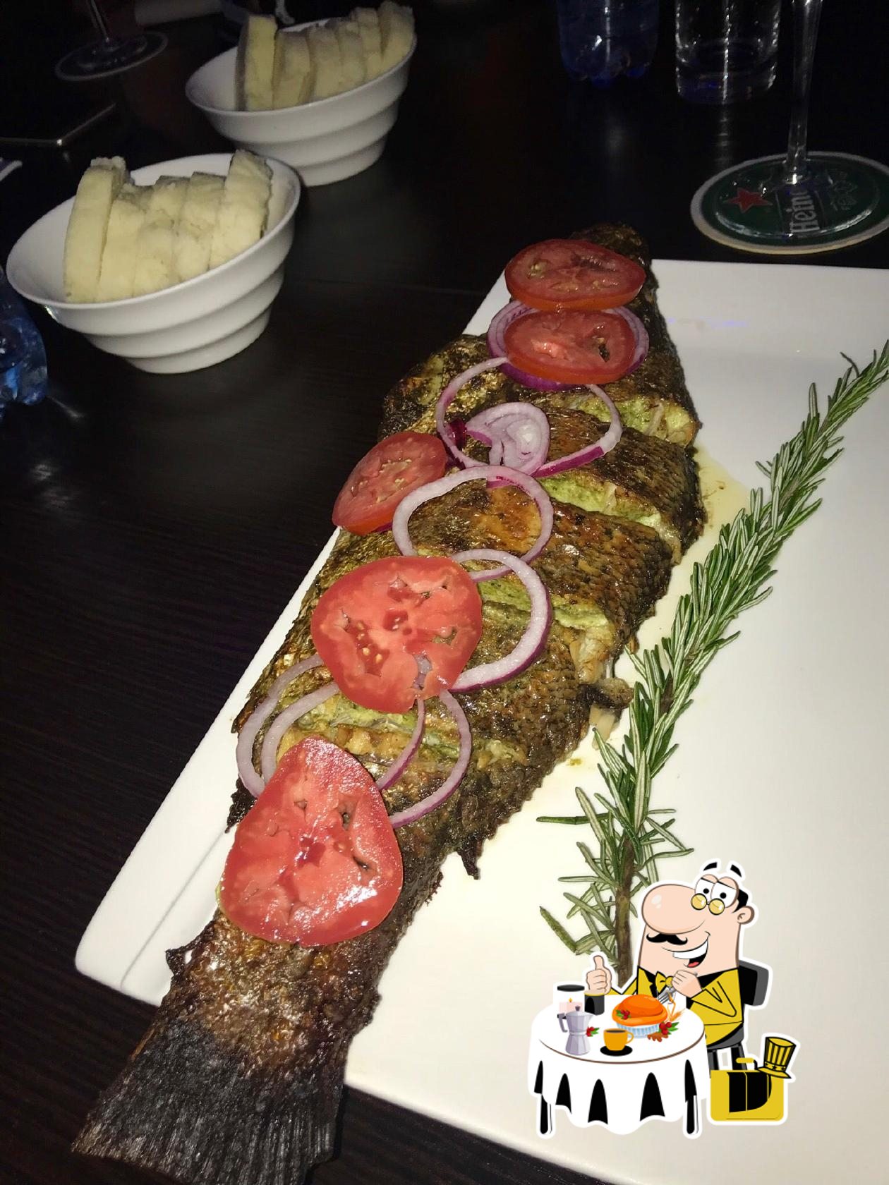 Rue 104 Lounge & Restaurant