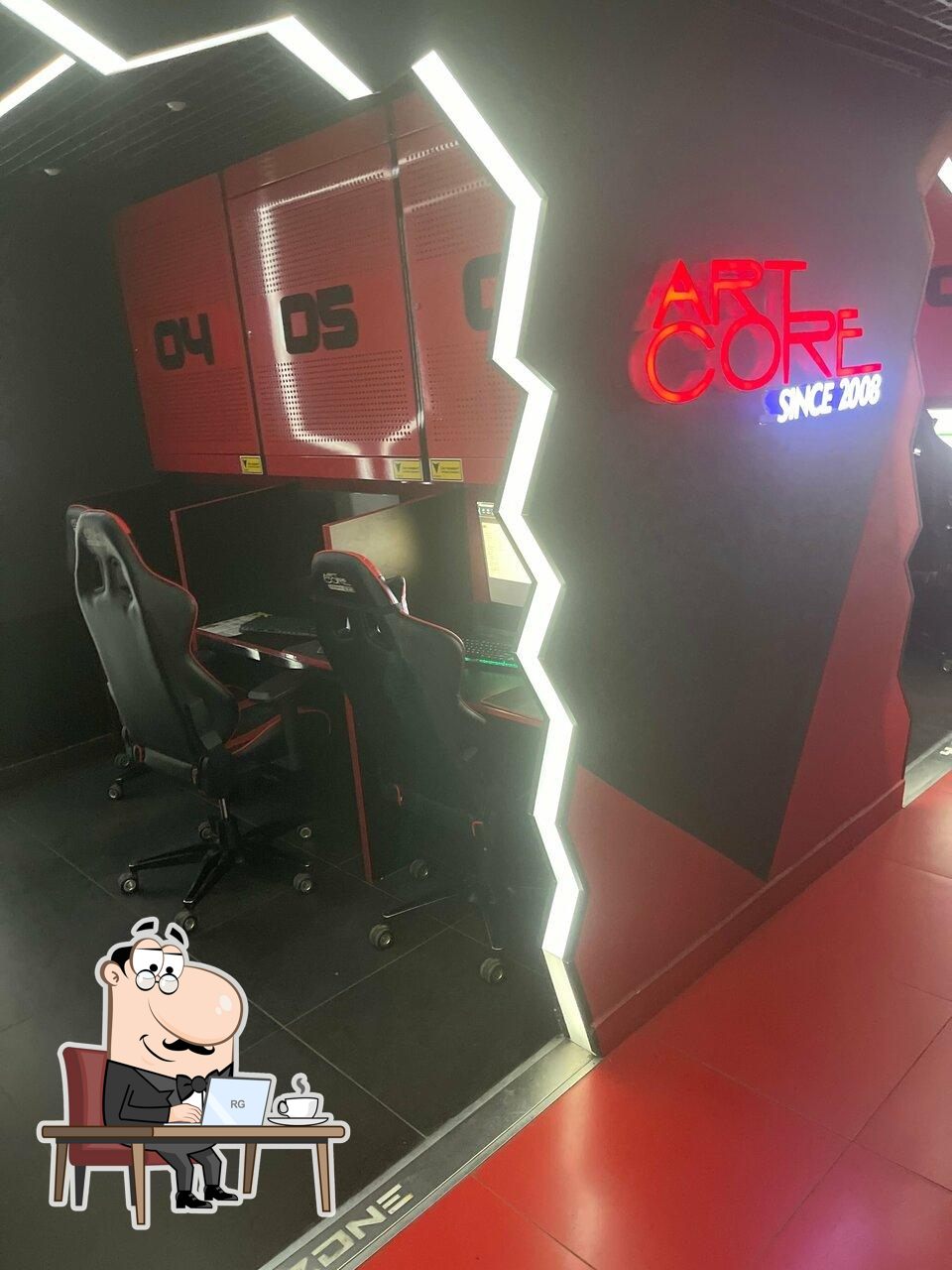 Забронируйте столик в "Artcore Esports".