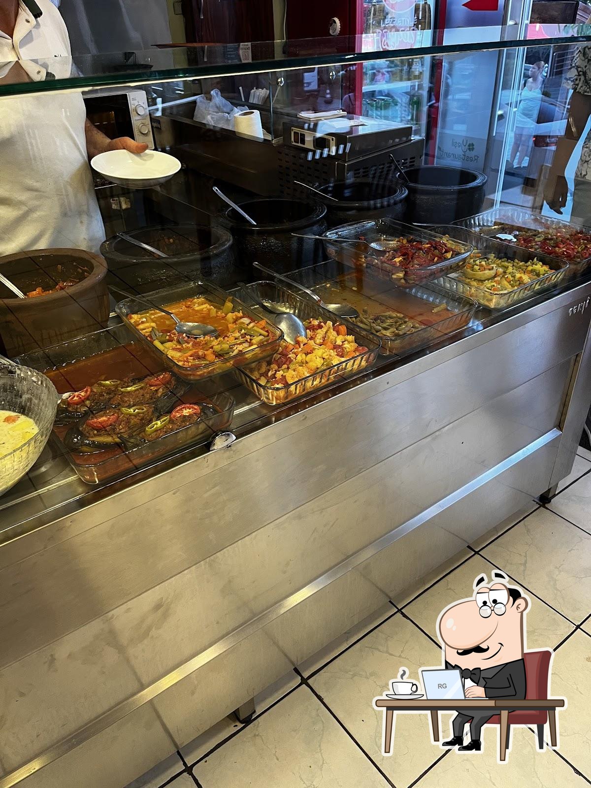 Забронируйте столик в "Yeşil Restaurant".