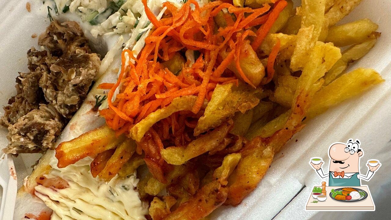 Еда в "Shaverma Mix"