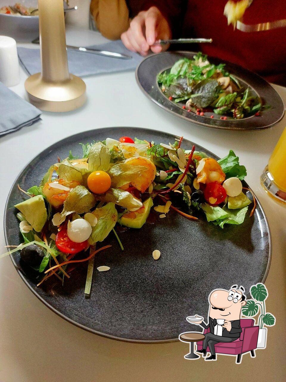 Интерьер "Bucho Wine Bar".