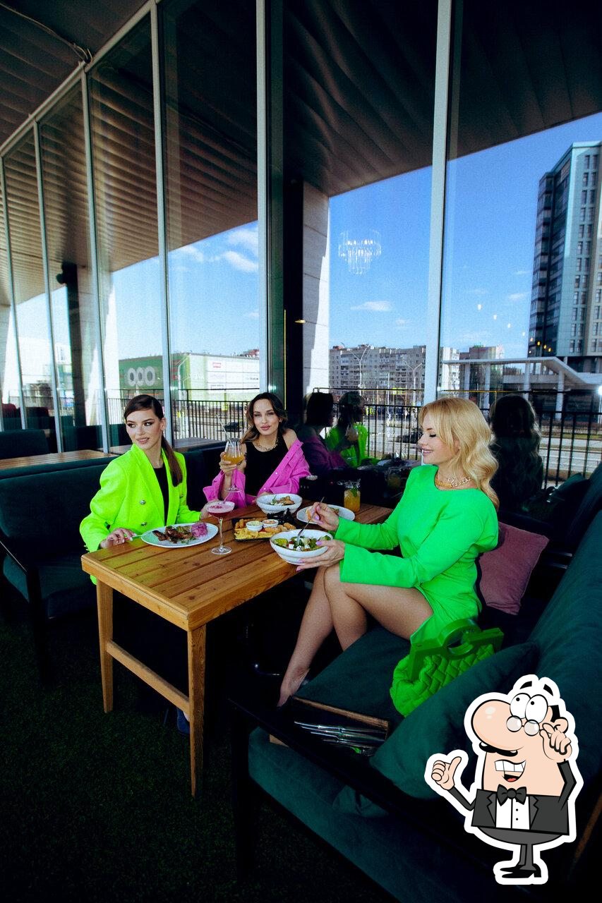 Интерьер "Opera Lounge".